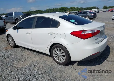 2016 Kia Forte Lx z USA, uszkodzony, nr VIN KNAFX4A64G5575387